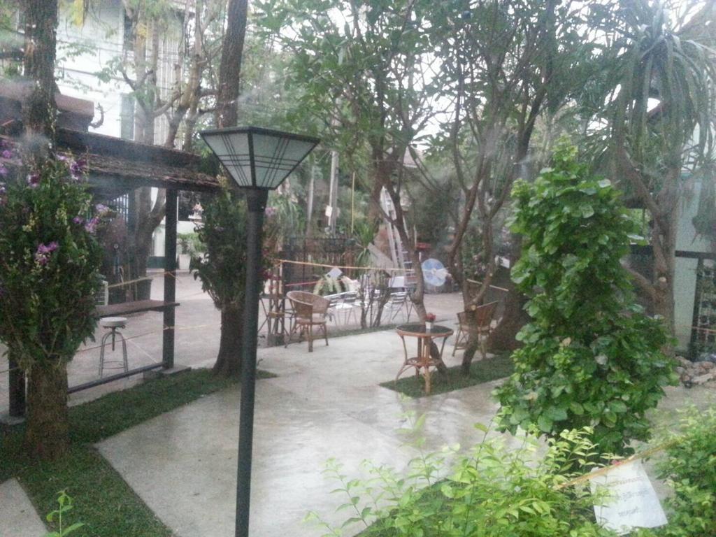 Coffee Station Hostel Udon Thani Luaran gambar